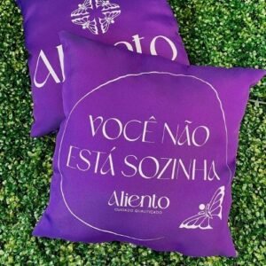 Almofada personalizada, foto real do trabalho da Lembranceria em Campinas (2)