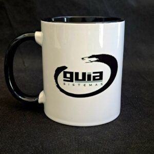 Caneca branca personalizada, foto real do trabalho da Lembranceria em Campinas (11)