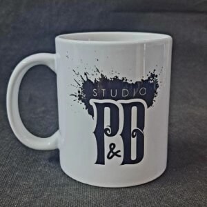 Caneca branca personalizada, foto real do trabalho da Lembranceria em Campinas (1)